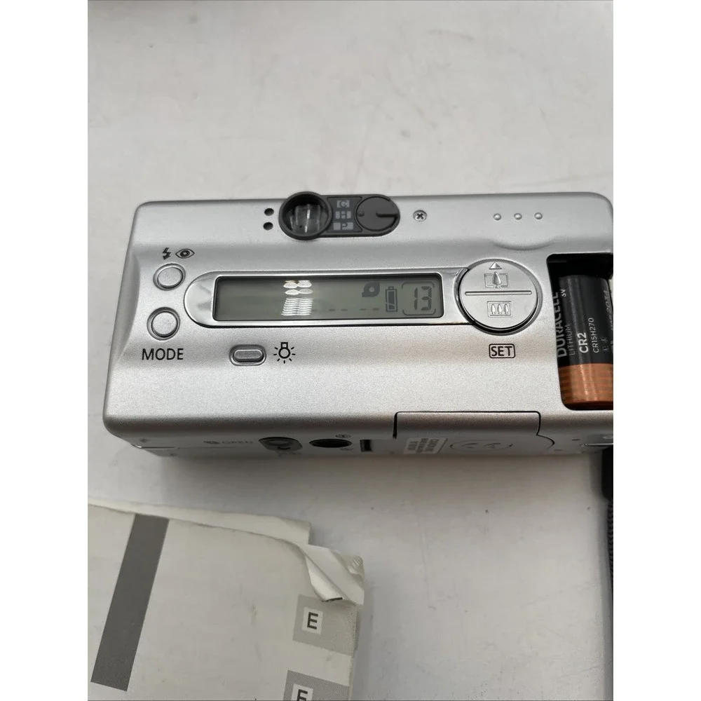 Canon ELPH Z3 Compact Digital APS Point Shoot Camera Zoom +Case+Manual~Tested